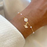 Classic Fashion Round Initial Micro Pave Zircon Heart Pendant Women's Gold Pearl Chain Bracelet Universal Electroplated 18K Gold Simple Style