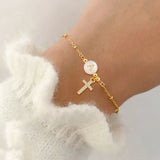 Fashionable Retro Gold Stainless Steel Ball Clip Cross Bracelet For Women Round Initials Design Casual Minimalist Style Chain